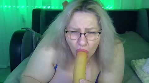 AngelinaGlam online show from May 28, 7:12 pm