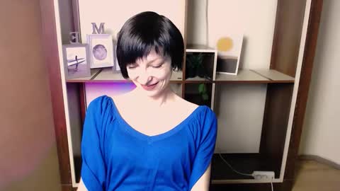 Angelina online show from December 18, 7:25 am