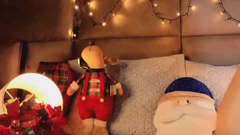 angelinepossy online show from December 22, 10:38 pm