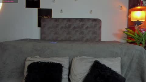 Snapshot of angelinepossy chatting on December 17, 11:05 pm angelinepossy online show from December 17, 11:05 pm