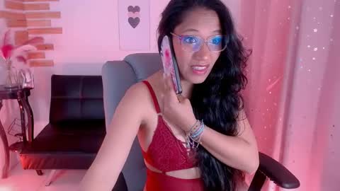 Snapshot of angelitaa_hot chatting on February 26, 2:16 pm angela online show from February 26, 2:16 pm