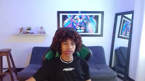 Angel online show from October 25, 9:59 pm