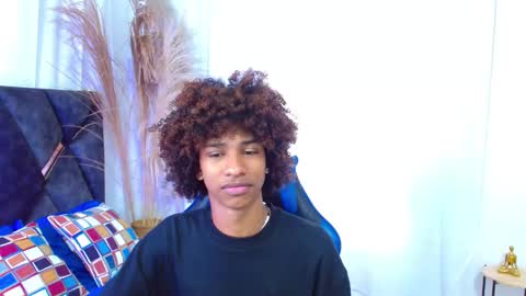 Angel online show from November 24, 8:29 pm