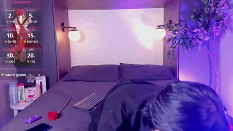 Angell Dust online show from September 24, 4:19 am