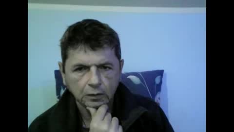 Snapshot of angelo888888 chatting on January 1, 4:50 pm angelo888888 online show from January 1, 4:50 pm