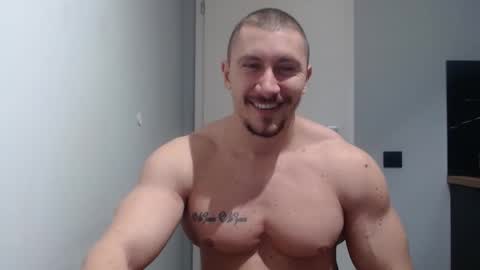  ------- SEX SHOW WITH GUYS AND GIRLS  MUSCLE SHOW online show from February 27, 10:01 am