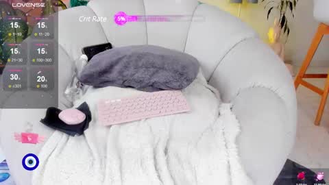 Angel online show from March 11, 5:02 pm