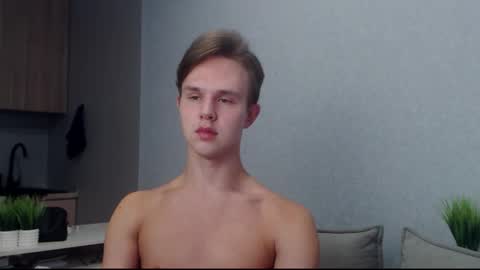 Angel online show from September 23, 8:52 am