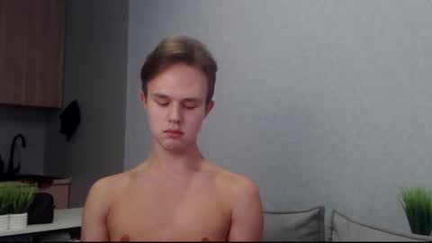 Angel online show from October 5, 8:34 am