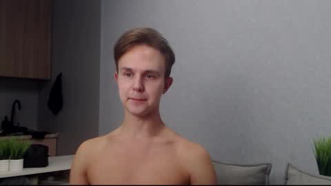 Angel online show from October 12, 1:26 pm