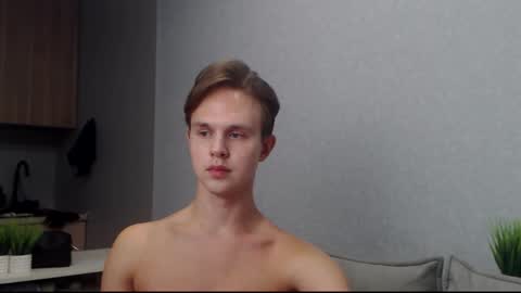 Angel online show from October 13, 1:46 pm