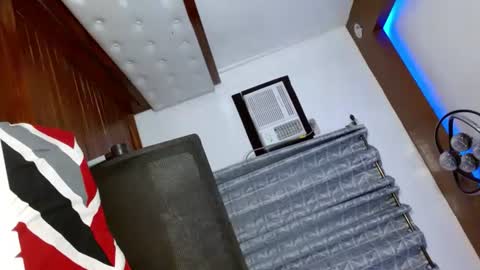 angelwildestdream online show from April 2, 9:00 pm