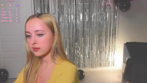  Im Chloe  i do FLASH BOOBS for new fan club online show from February 12, 2:15 am