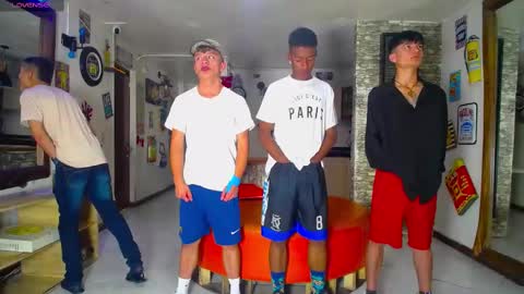 anghelytos online show from March 3, 6:13 pm