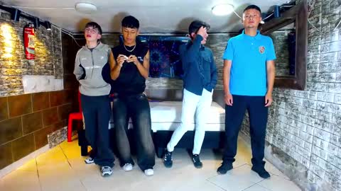 anghelytos online show from October 4, 1:03 am