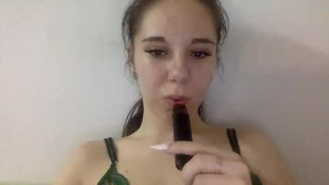 Angel Cute online show from May 13, 10:08 pm