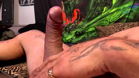 angusbone01 online show from October 27, 9:48 pm