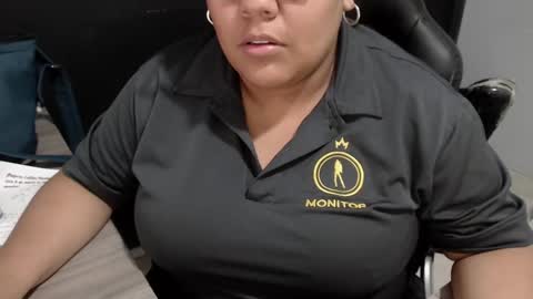 Snapshot of angy_ro12 chatting on March 5, 9:48 pm angy online show from March 5, 9:48 pm