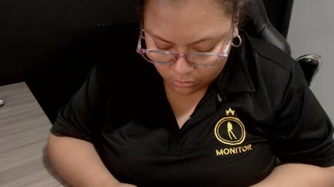 Snapshot of angy_ro12 chatting on February 4, 9:17 am angy online show from February 4, 9:17 am