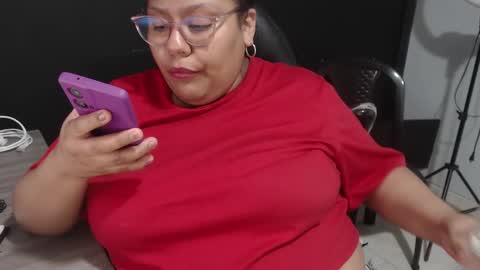Snapshot of angy_ro12 chatting on February 23, 7:00 am angy online show from February 23, 7:00 am
