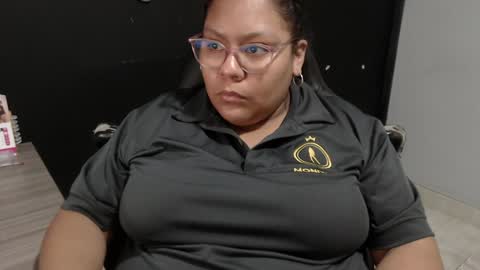 Snapshot of angy_ro12 chatting on February 6, 3:16 am angy online show from February 6, 3:16 am