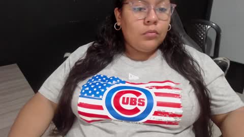 Snapshot of angy_ro12 chatting on February 3, 3:20 am angy online show from February 3, 3:20 am