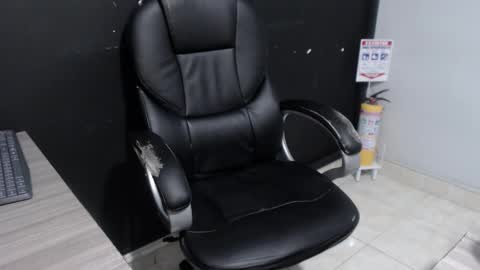 angy online show from January 14, 1:24 am