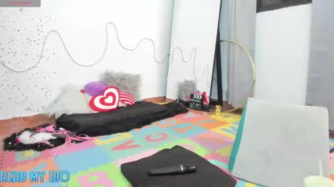 Anhala Rivera online show from February 7, 2:51 am