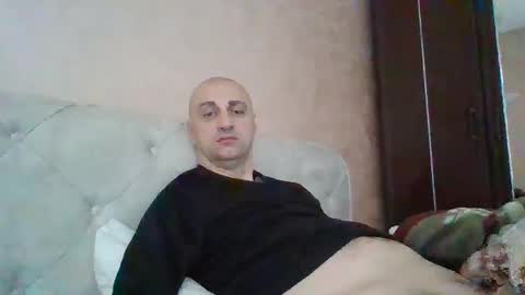 Snapshot of anhel187 chatting on February 27, 7:19 am anhel187 online show from February 27, 7:19 am