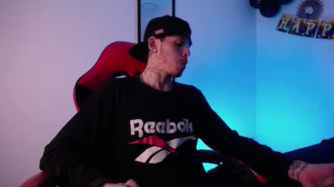 anhonymus online show from October 14, 4:26 am