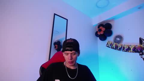 anhonymus online show from October 22, 4:26 am