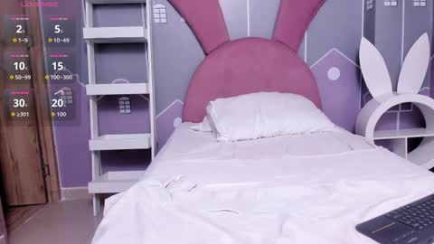 Anie online show from March 25, 2:18 am