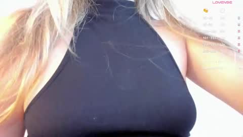 Maria online show from October 18, 8:02 pm