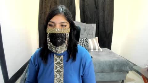 Anissa online show from April 9, 1:28 pm