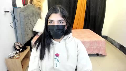 Anissa online show from February 4, 6:34 pm