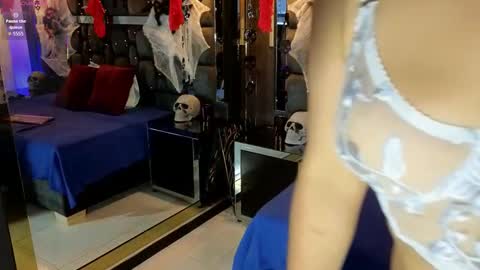 Ani  online show from October 19, 4:17 am