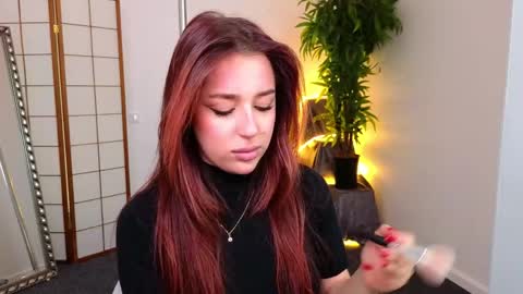 Anika online show from May 16, 10:36 am