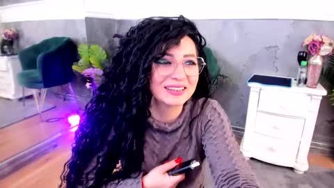 Snapshot of anissia_teaser chatting on March 5, 10:44 am anissia teaser online show from March 5, 10:44 am