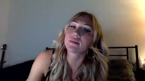 Ani Summers online show from October 27, 11:49 pm