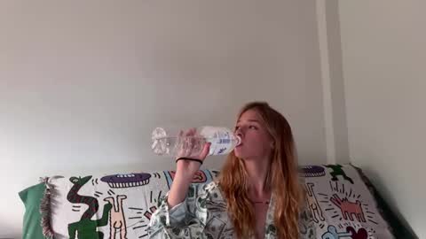 Snapshot of anita__hills chatting on December 26, 10:48 am anita__hills online show from December 26, 10:48 am