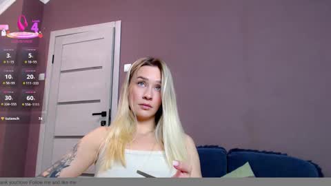 anita_delicious online show from October 9, 4:01 pm