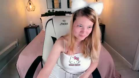 Anita online show from July 4, 8:18 am