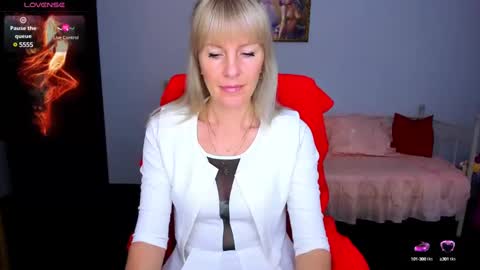 Anita online show from March 12, 7:02 am