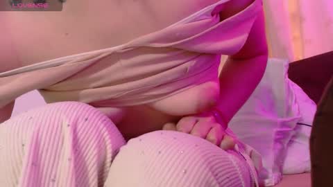 Anitafoxx online show from March 22, 9:19 pm