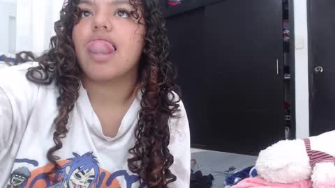 anitta_bell1 online show from February 24, 1:46 am