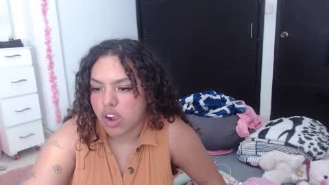 anitta_bell1 online show from February 25, 1:52 am