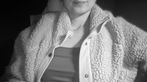 Snapshot of anje_forsexytime chatting on March 7, 8:22 pm Anje online show from March 7, 8:22 pm