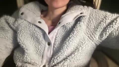 Snapshot of anje_forsexytime chatting on December 5, 6:06 pm Anje online show from December 5, 6:06 pm