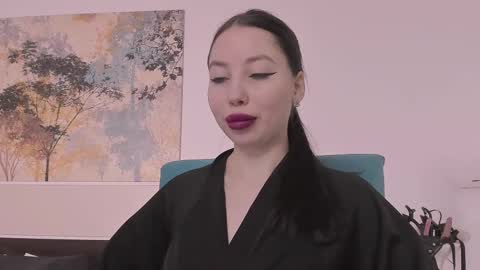 Anny online show from March 9, 2:10 pm