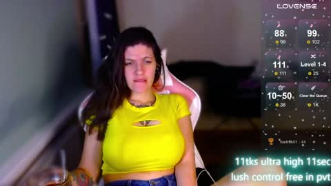 Ann online show from December 6, 1:38 pm